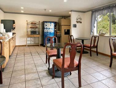 מלון Super 8 By Wyndham Joppa מסעדה תמונה